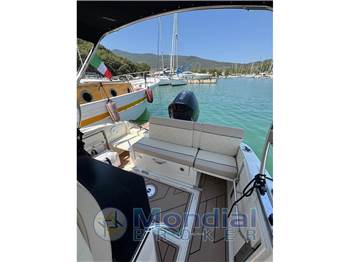 Quicksilver Active 805