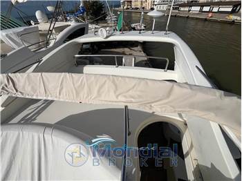 Azimut AZ 46