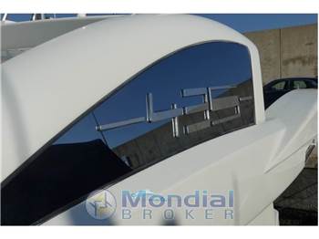 Azimut 43S