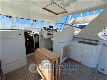 Trojan Yacht-Bertram 38 Express