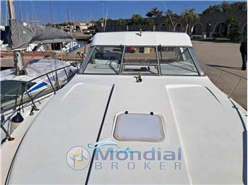 Trojan Yacht-Bertram 38 Express