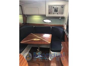Trojan Yacht-Bertram 38 Express