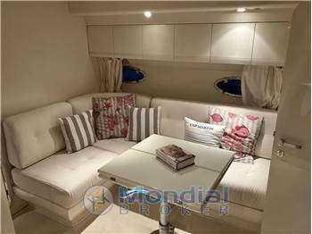 Cantieri dell'Adriatico PERSHING 39