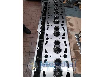 Cantieri dell'Adriatico PERSHING 39