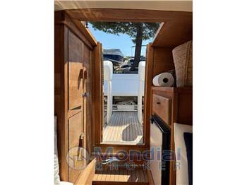 Cigarette R.T. 35 AWESOME