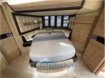 Azimut 64 Flybridge