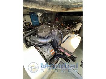 Cantieri Estensi 440 GOLDSTAR FLY