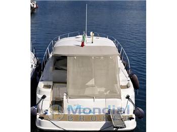Manò Marine M35