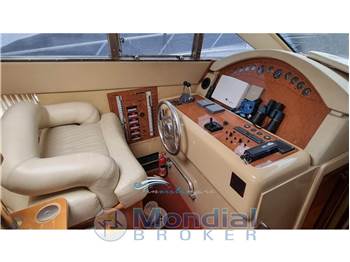 Ferretti Yachts FERRETTI 46