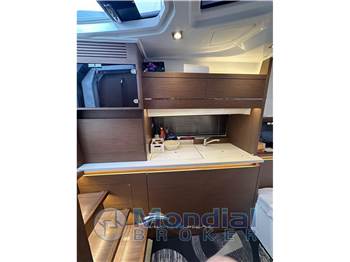 Jeanneau Capcamarat 12.50