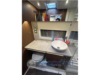 Jeanneau Capcamarat 12.50