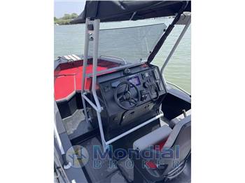 SEAROCK XR7