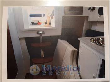 MANO' MARINE 258 CABIN