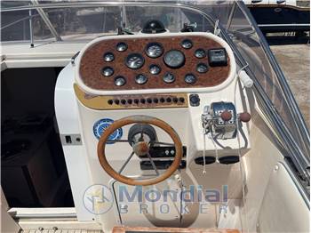 MANO' MARINE 258 CABIN