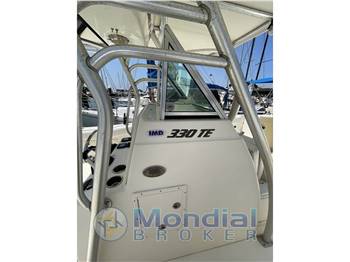 WORLD CAT 330 TE