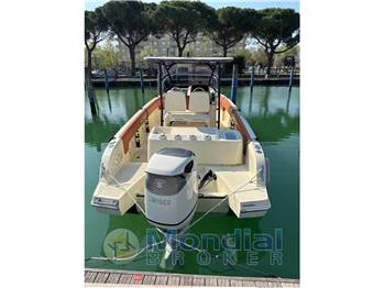 Invictus Capoforte LX270 USATO