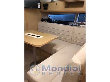 Sealine S330 USATO