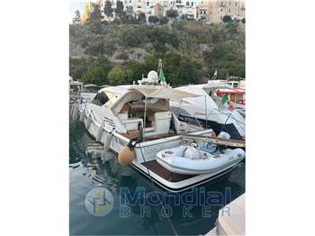 uniesse 48 open