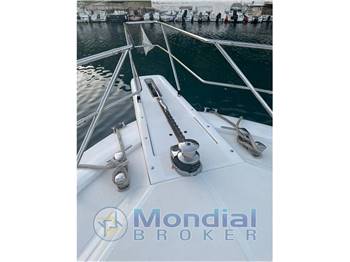 uniesse 48 open