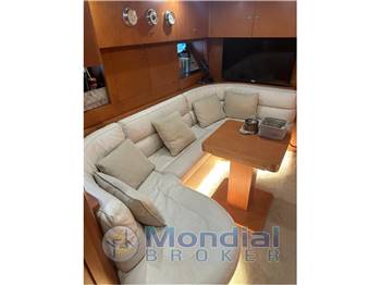 uniesse 48 open