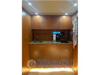 uniesse 48 open