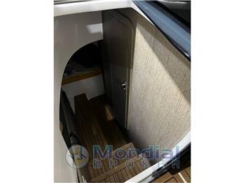 pirelli 1100 cabin