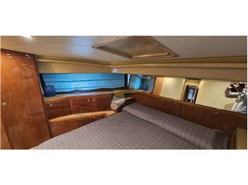 Ferretti Yachts FERRETTI 620