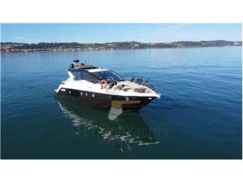Cranchi M44 HT