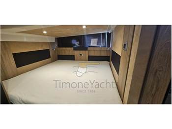 Cranchi M44 HT