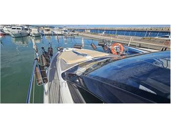 Cranchi M44 HT
