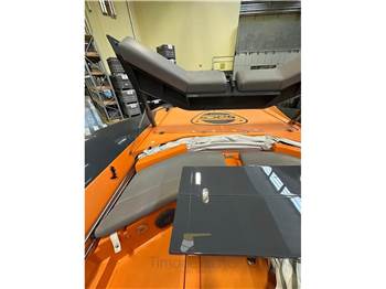 SACS Strider S12