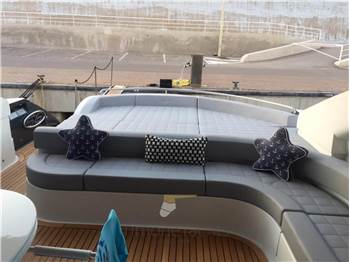 Pershing 56