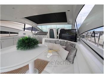 Pershing 56