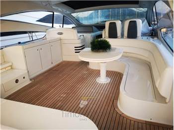 Pershing 56