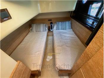 Azimut 47