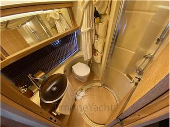 Azimut 47