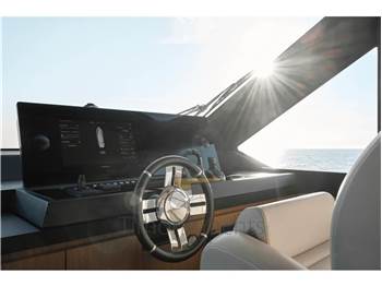 Azimut Seadeck 7