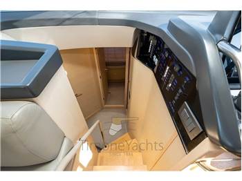 Princess Yachts 49