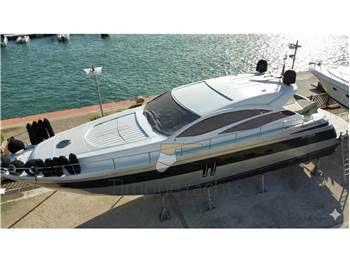 Pershing 62