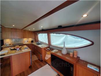 Hatteras 63 GT