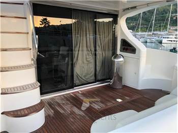 Azimut AZ 50