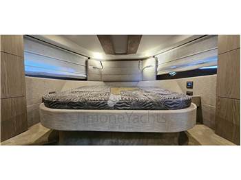 Cranchi M44 HT