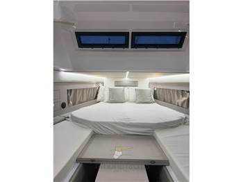 Ranieri International Cayman 50.0 hard top