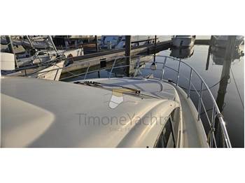 Azimut 43S
