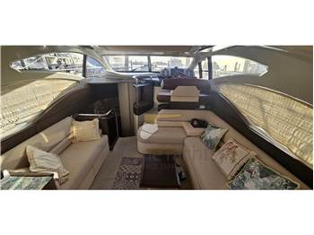 Azimut 43S