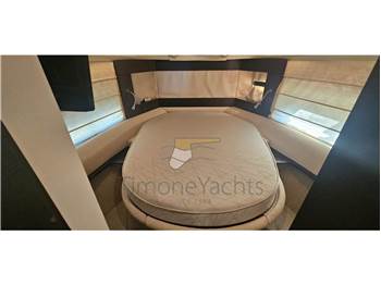 Azimut 43S