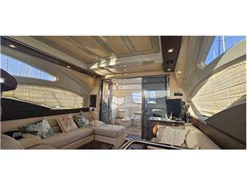 Azimut 43S