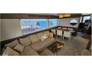 Azimut Magellano 66EVO