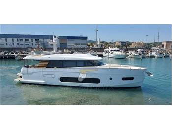 Azimut - Magellano 66EVO