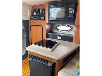 Crownline 315 SCR